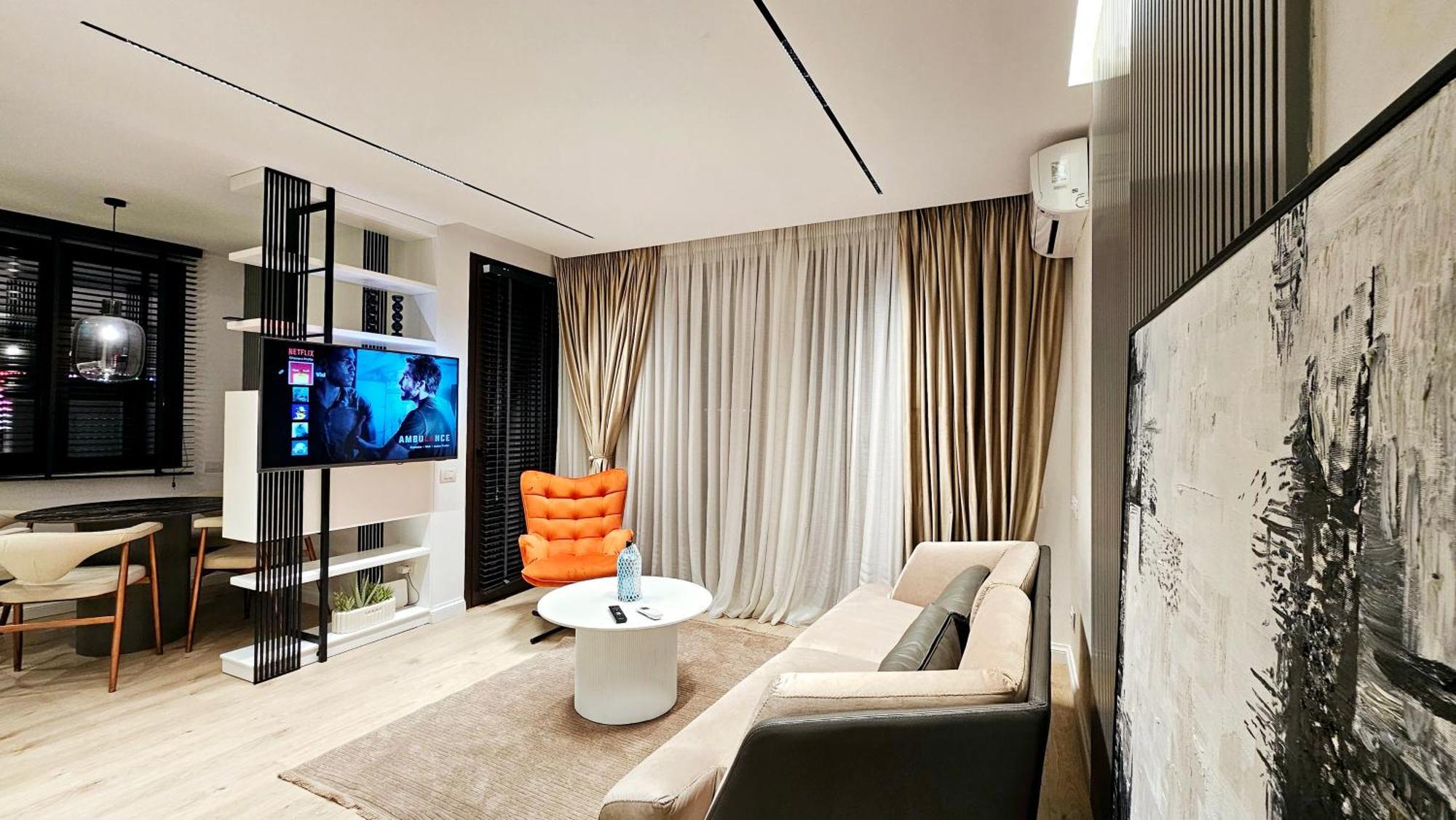 Center Apartment Easy_Luxury ติรานา ภายนอก รูปภาพ
