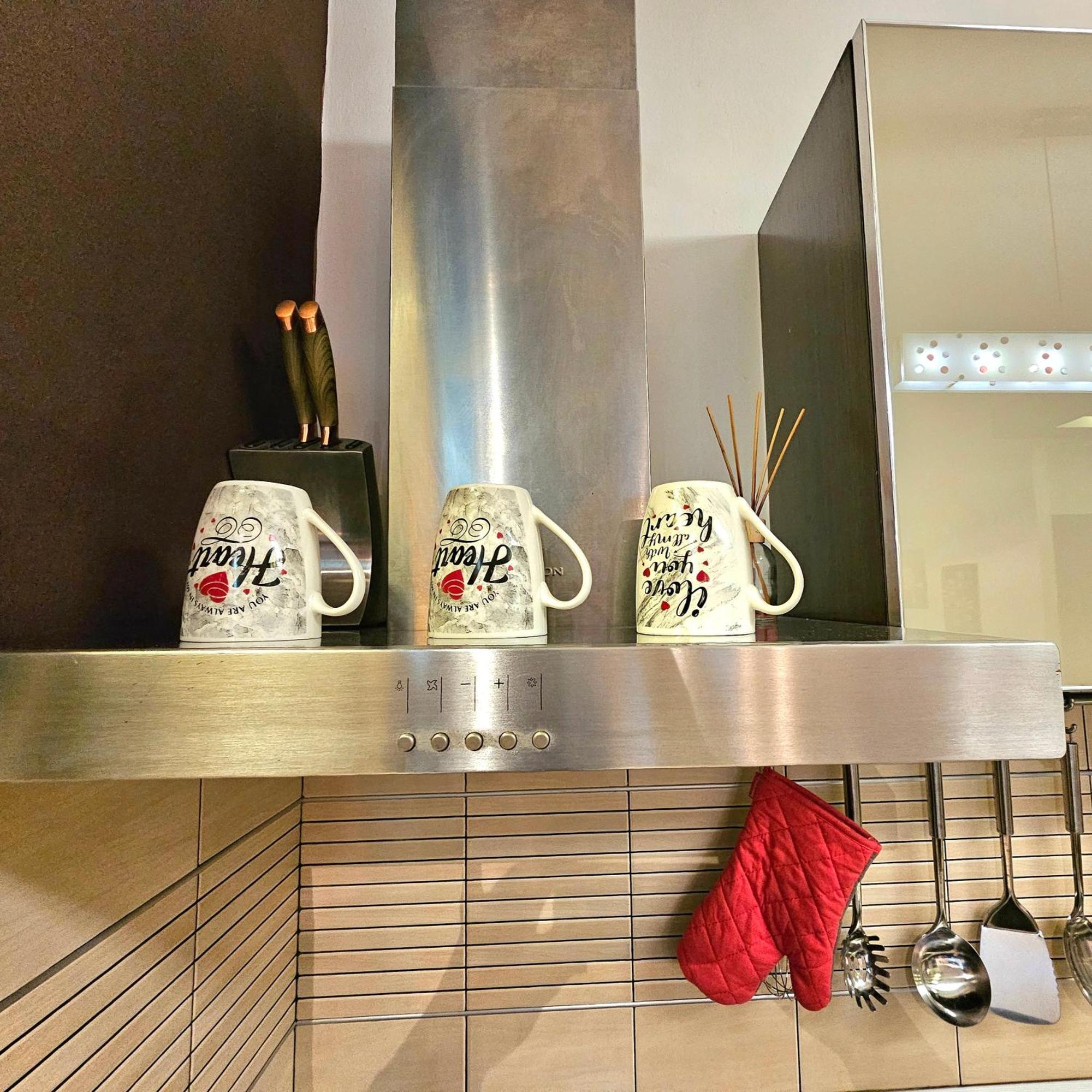 Center Apartment Easy_Luxury ติรานา ภายนอก รูปภาพ