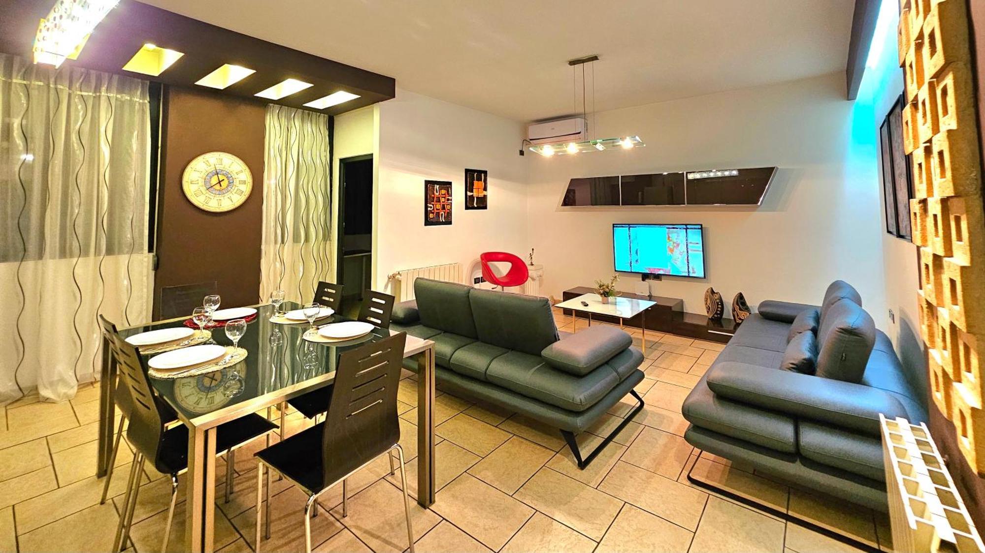 Center Apartment Easy_Luxury ติรานา ภายนอก รูปภาพ