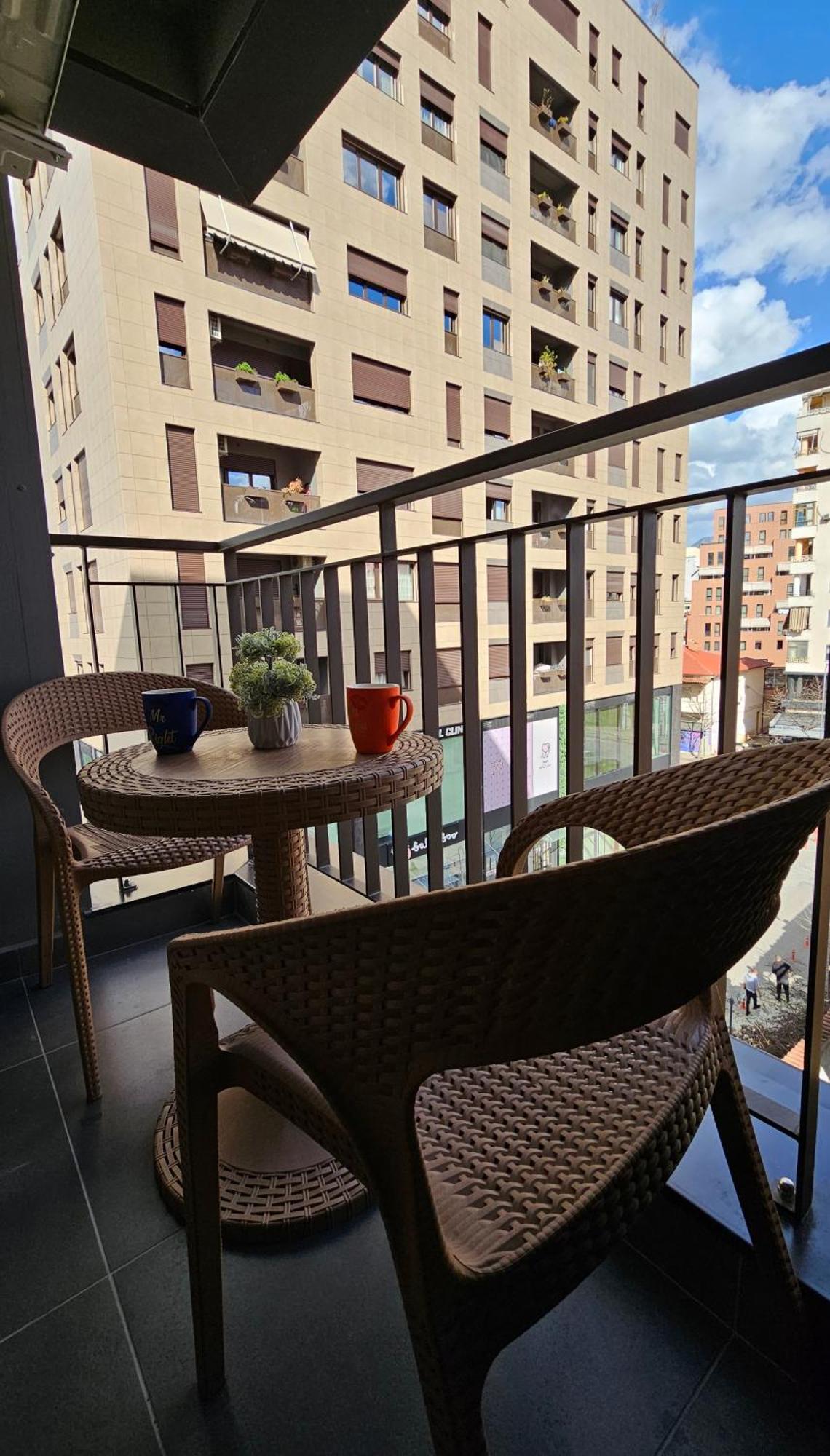 Center Apartment Easy_Luxury ติรานา ภายนอก รูปภาพ