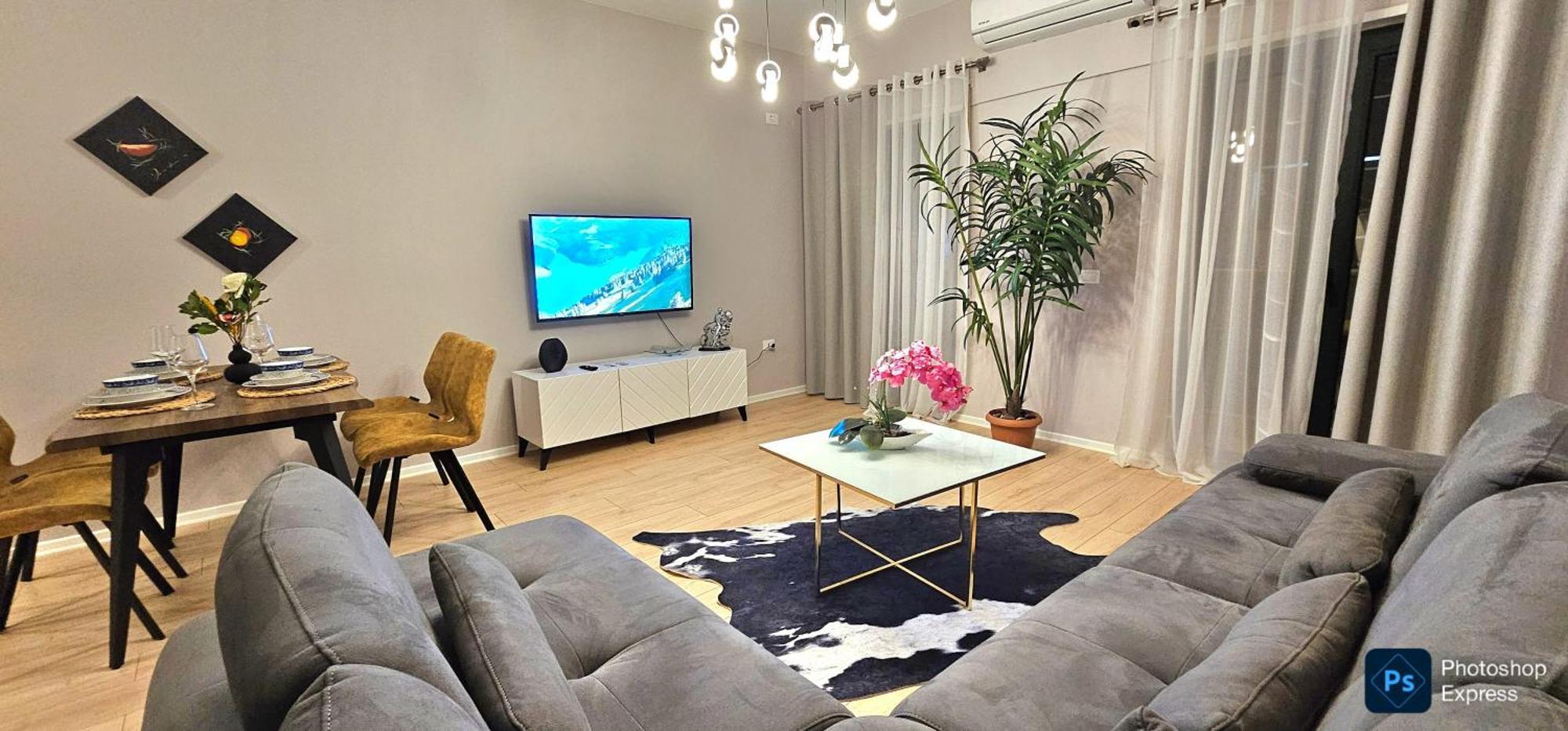 Center Apartment Easy_Luxury ติรานา ภายนอก รูปภาพ